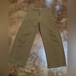 Chocolate Brown Barrel Leg Jeans.  New. Size Small. Neutral Comfy
